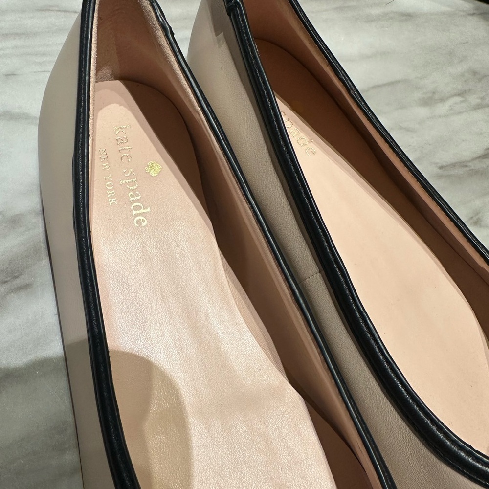 Kate Spade Cream and Black Loafers - Picture 2 of 8